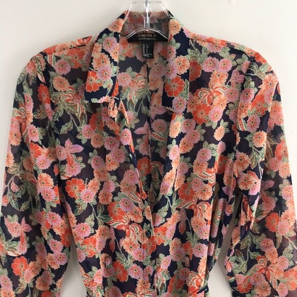 FOREVER 21 button down sheer kimono - Picture 2 of 8